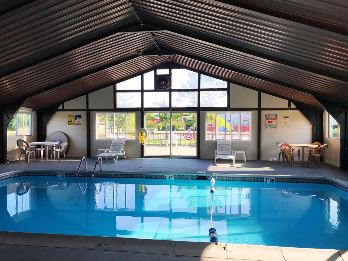 Hotel Adirondack Efficiencies Watertown Esterno foto